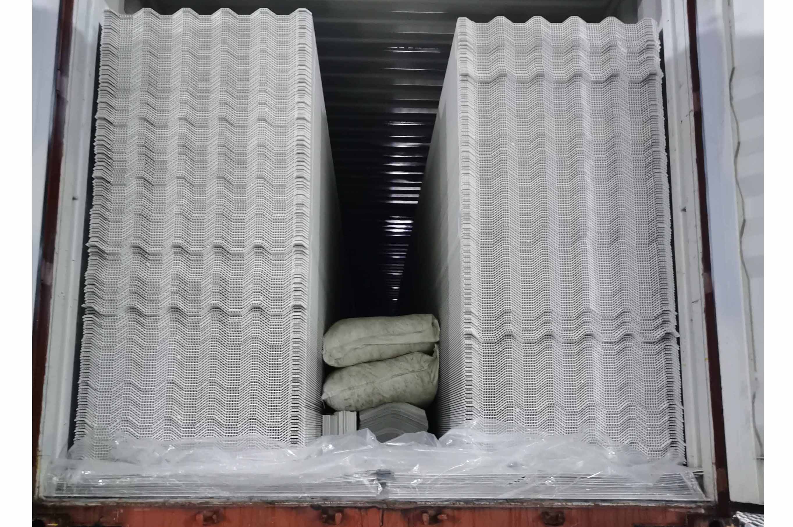 white color pvc hollow roof sheet